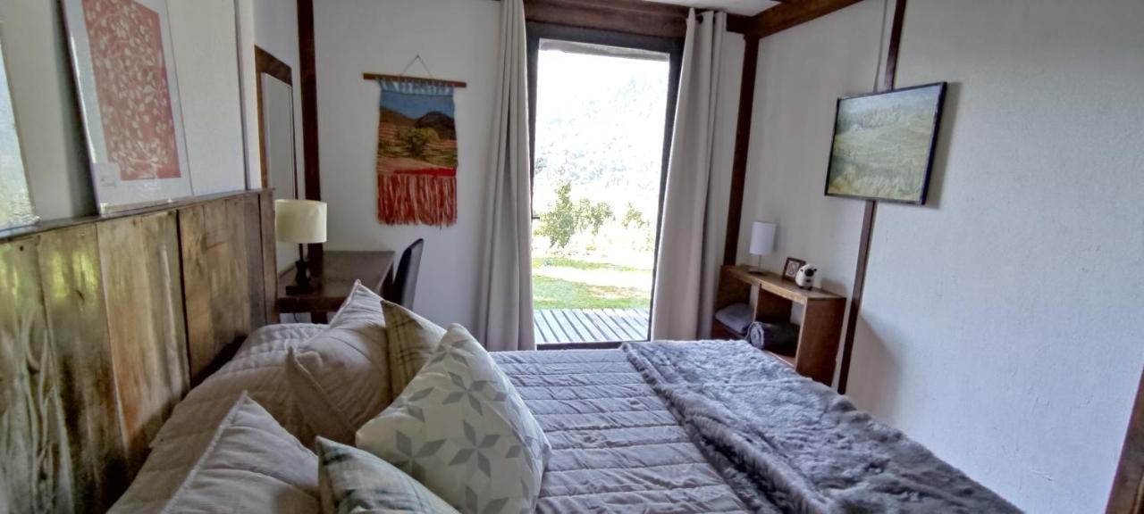 Refugio Los Cipreses Hotel Futaleufú Eksteriør billede
