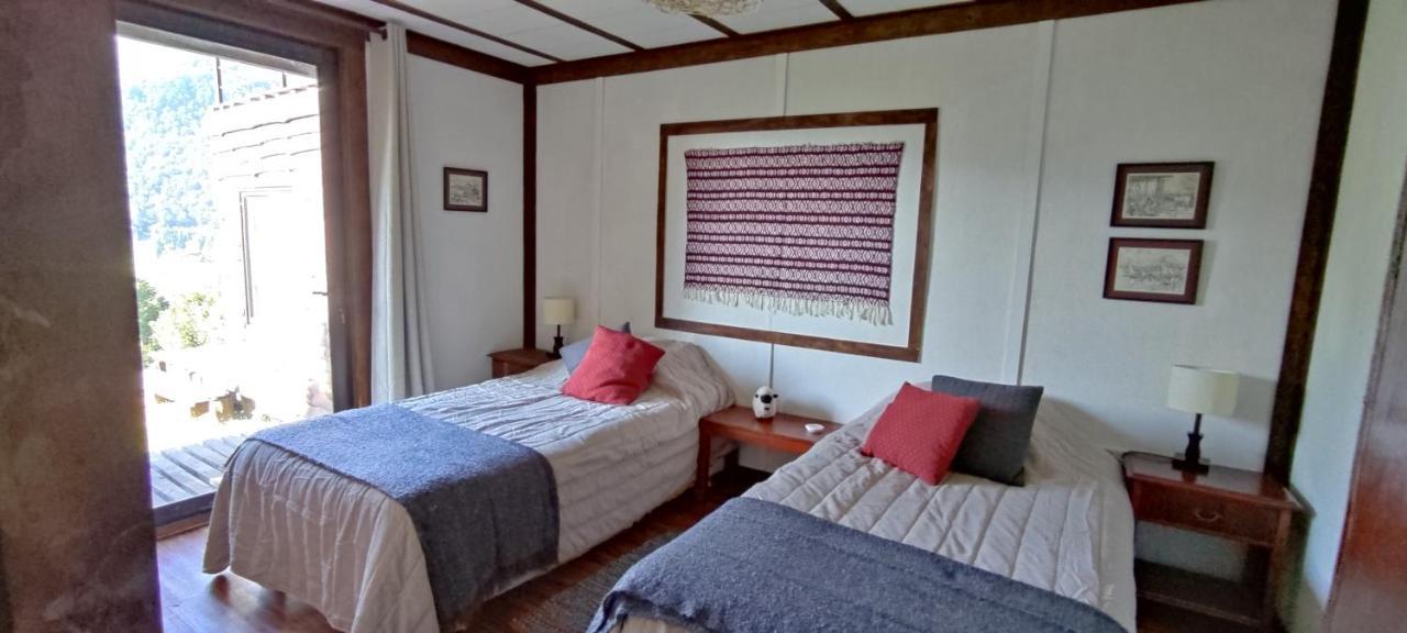 Refugio Los Cipreses Hotel Futaleufú Eksteriør billede