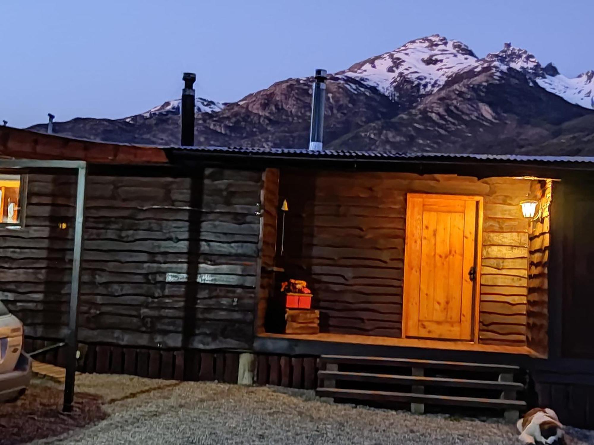 Refugio Los Cipreses Hotel Futaleufú Eksteriør billede