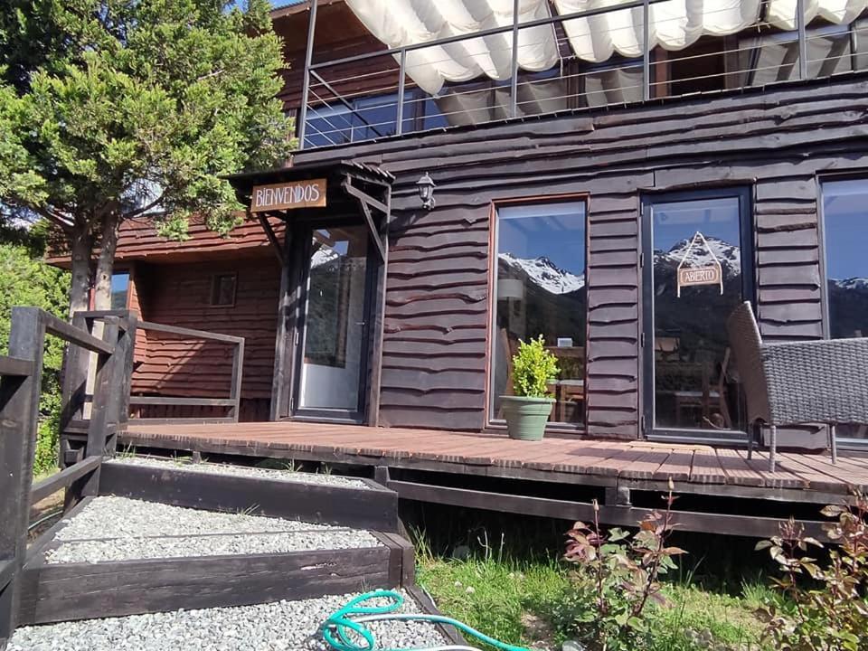 Refugio Los Cipreses Hotel Futaleufú Eksteriør billede