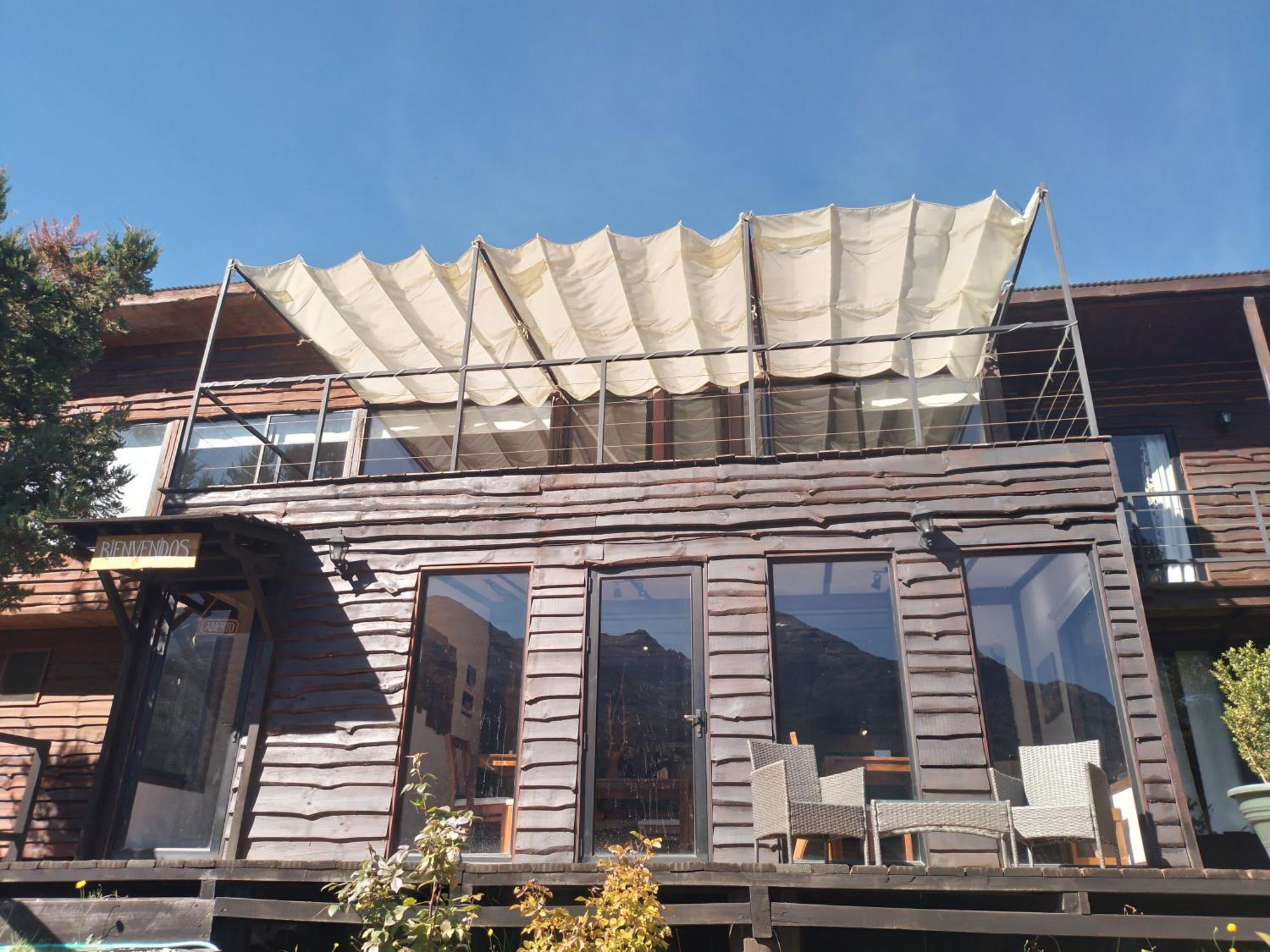Refugio Los Cipreses Hotel Futaleufú Eksteriør billede